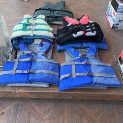 7 Life Vest.