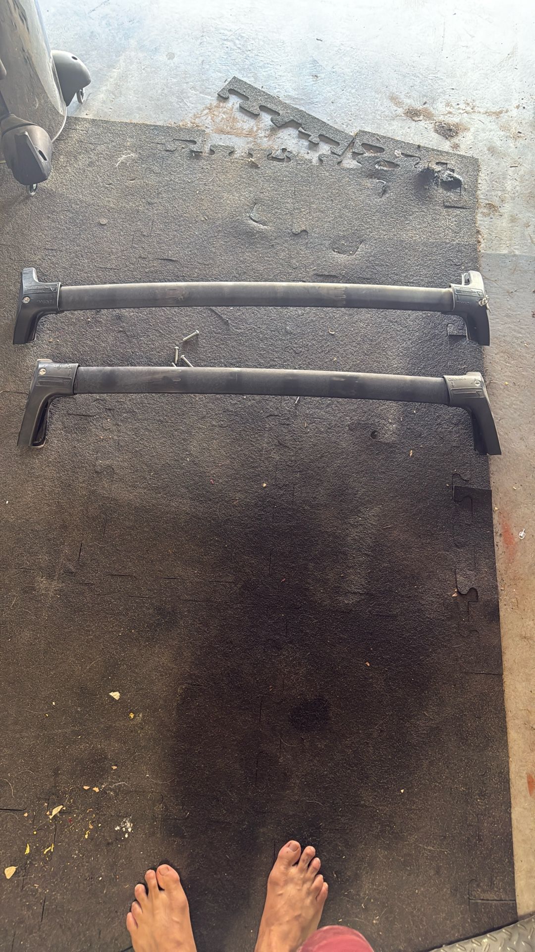 Toyota Rav 4 Crossbars