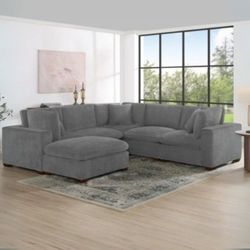 Thomasville 6-piece Modular Sectional(New)