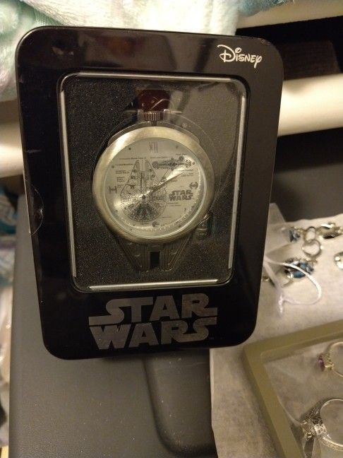 Star Wars Millennium Falcon Pocket Watch