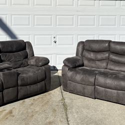 Beautiful Gray Reclining Couch & Loveseat!😍