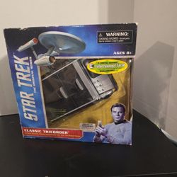 Star Trek Diamond Select Classic Tricorder The Original Series 2012. Read