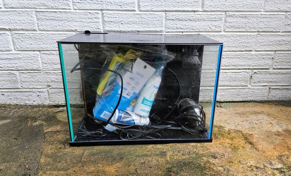 5 Gallon Aquarium Kit