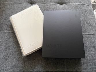 VaultX 4-Pocket White Edition