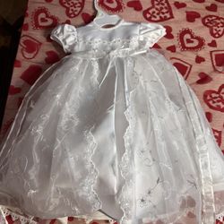 Christening Baptism Dress   White Size 0-3 Months / Up To 12 Pounds .