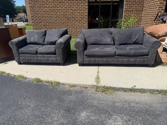 Couch set