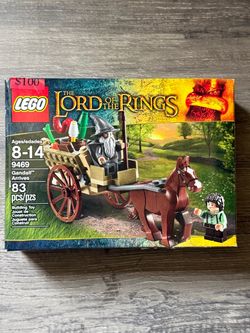 LEGO the Lord of the Rings: Gandalf Arrives (9469)
