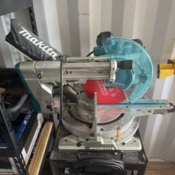 Makita Milter Saw