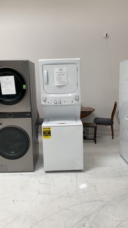 🚨 ONLY 2 LEFT IN STOCK🚨SAVE UP TO $900 OFF MSRP on a Washer/Electric Dryer Tower