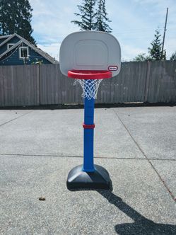 Little Tikes Basketball Hoop + ball