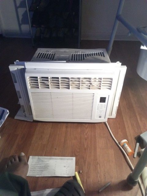 GE Window Air Conditioner