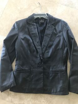Real Leather ladies jacket -size 6