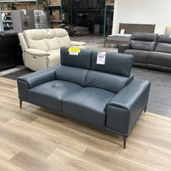 Costco Open Box ABBYSON Blue Loveseat Top Grain Leather 