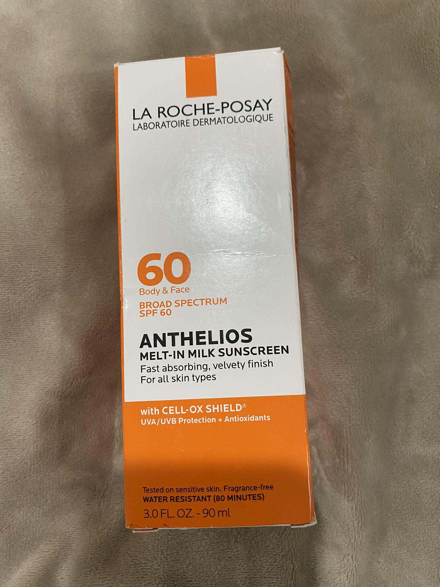 La Roche-Posay Anthelios Melt-In Milk Sunscreen SPF 60, Sunscreen For Body & Face, Broad Spectrum SPF + Antioxidants, Oil Free, Lightweight & Fast Abs