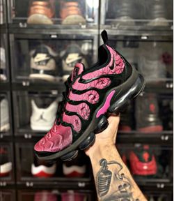Nike Vapormax “Fuchsia”