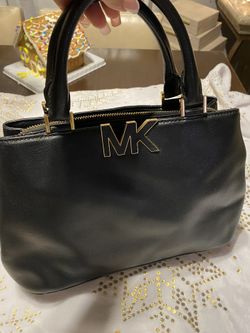 Michael Kors Hang Bag