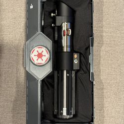 Star Wars Darth Vader Legacy Lightsaber + Blade