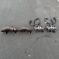 11-18 Porsche Cayenne Front & Rear Brembo Calipers 