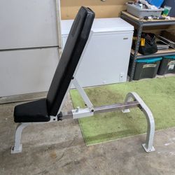 Weight Bench