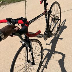 Focus Road Bike(carbon Fiber)