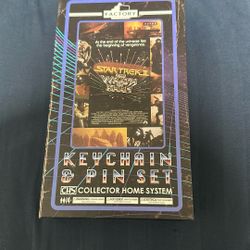 Star Trek 2 The Wrath Of Khan Keychain And Pin Set