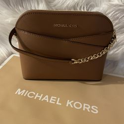 Mk Crossboby