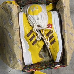 Adidas M&ms