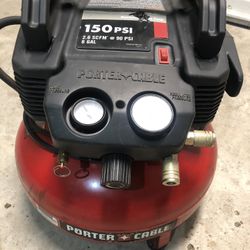 Porte Cable 6 Gal. 150 PSI Portable Electric Pancake Air Compressor