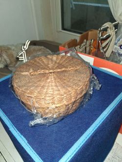 Antique Sewing Basket with lid