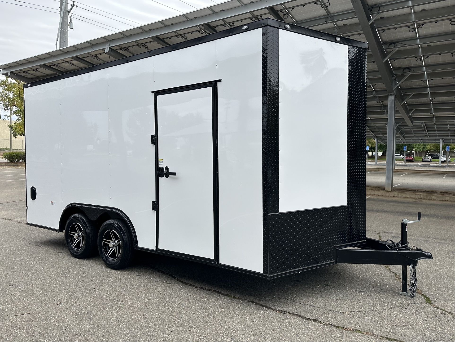 8.5x16 Enclosed Trailer Car Hauler