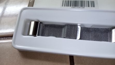 FITBIT BAND SILVER