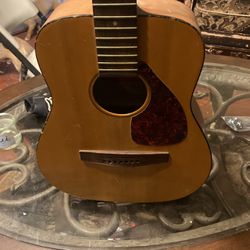 Acoustic Guitar Body 