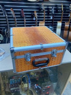 New 3412 accordion case fake alligator