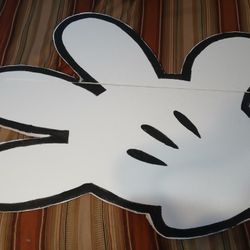 Mickey Mouse Foam Glove