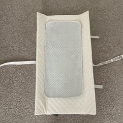 Diaper Changing Table Pad, Waterproof Changing Pad for Dresser Top with Liner