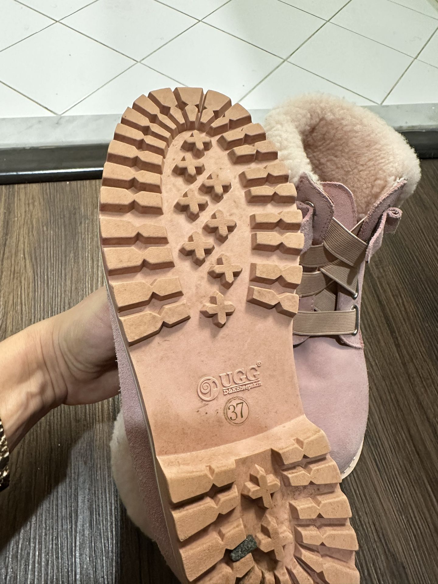 Pink UGG Sheepskin Winter Boots – Size 37