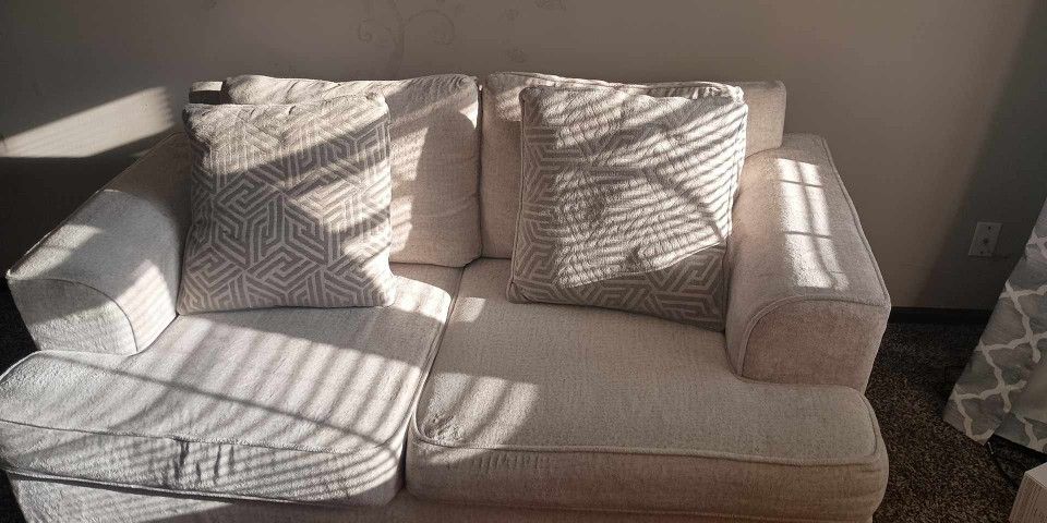 Loveseat