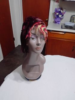 Wig Dark Red Blonde Pink
