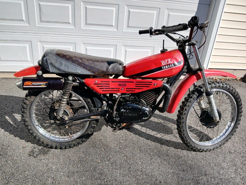 1982 Yamaha MX100