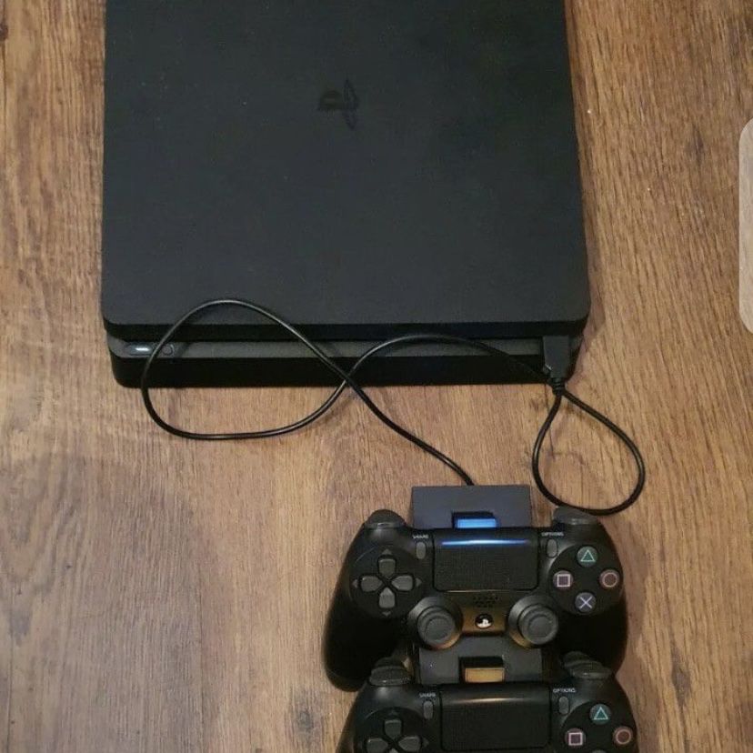 Ps4 Slim 2 Controllers