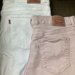 $10. Each  Ladies Levi Shorts.  Size 32. White or Pink (Johnstown Ohio)