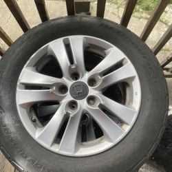 Sets Of Homda Rims With New Tires And Balanced 