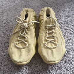 Adidas Yeezy 450 ‘Sulfur Men’s Size 9.5