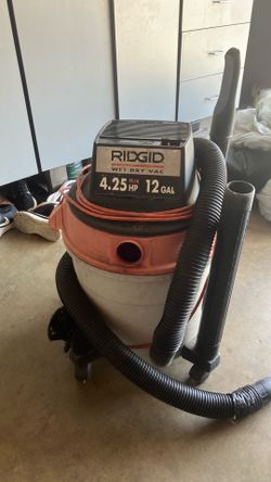 Ridgid  Wet Dry Vac