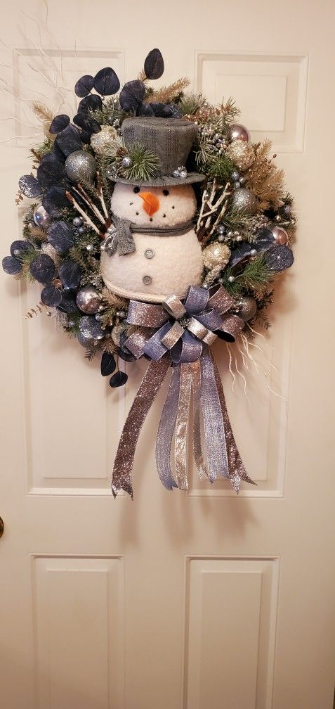 Snowman Wreath