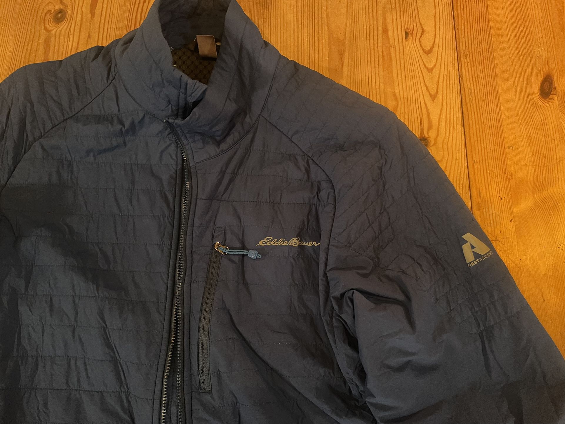 Eddie Bauer 1st Accent (Medium)