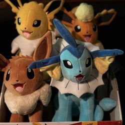 Pokémon Plushie