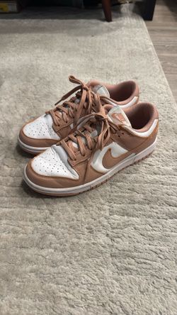 Nike Dunks