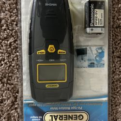 Seeker Moisture Meter