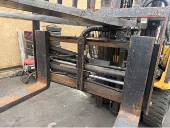Class 2 forklift sidsehift fork positioner